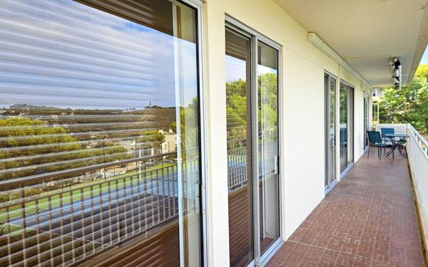 Appartement à vendre    4 pièces • 126 m2 Saint-Mandrier-sur-Mer