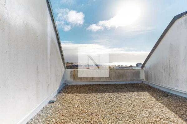 Studio vue mer dernier étage – La Rochelle