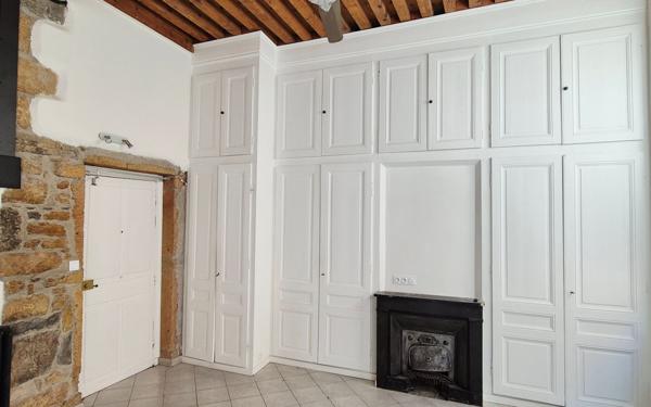 Appartement à vendre    2 pièces • 54,96 m2 Lyon 4