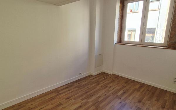 Appartement à vendre    2 pièces • 54,96 m2 Lyon 4