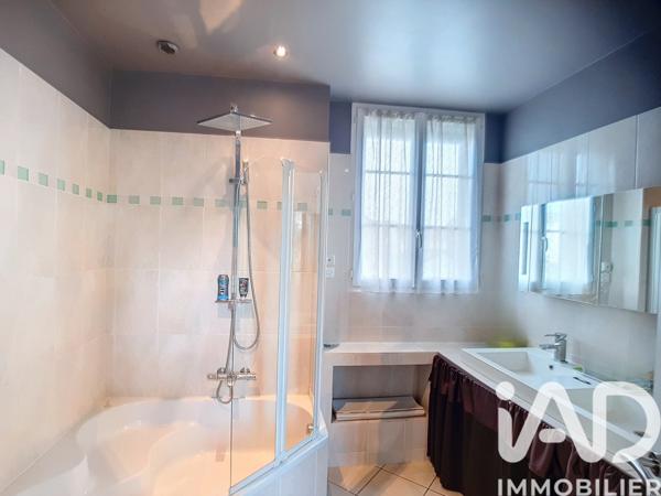 Location maison 7 pièces 150 m² Melun