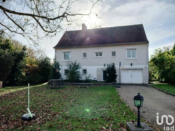 Maison 10 pièces de 224 m² à Amilly (45200)