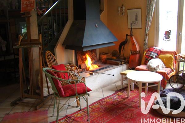 Maison à vendre 8 pièces 185 m² Voisins-le-Bretonneux