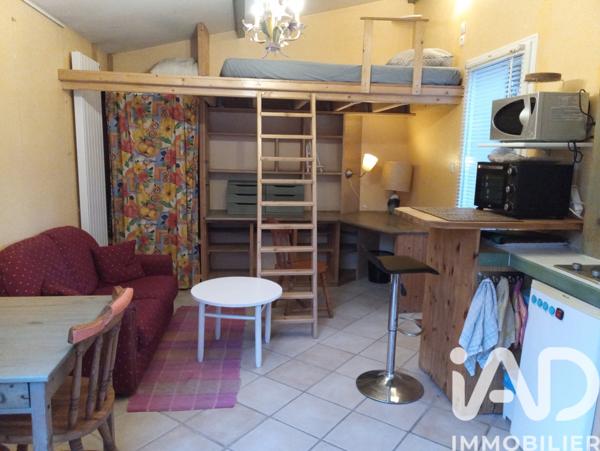 Maison à vendre 8 pièces 185 m² Voisins-le-Bretonneux