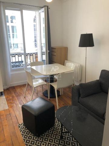 "Paris 16è - Passy" Très Joli appartement meublé de 2 pièces 30 m2 ! Loyer 1 398 €/mois charges comprises **  - Référence  23252
