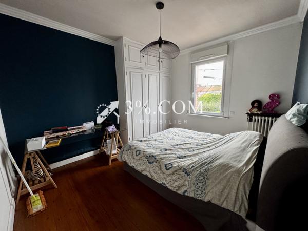 Maison 6 pièce(s) 3 chambre(s) 130 m²