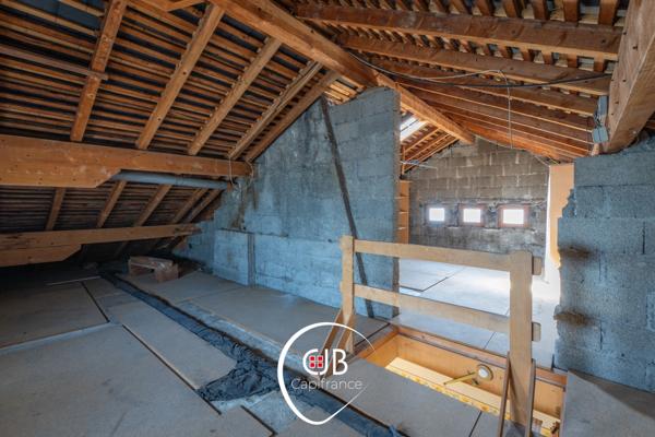 Maison 2 logements – Terrain – Dépendances – Saint-Alban-Leysse