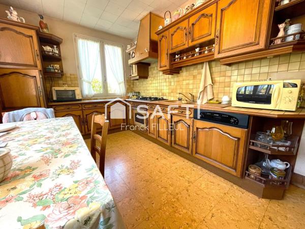 Maison avec appartement indépendant et jardin