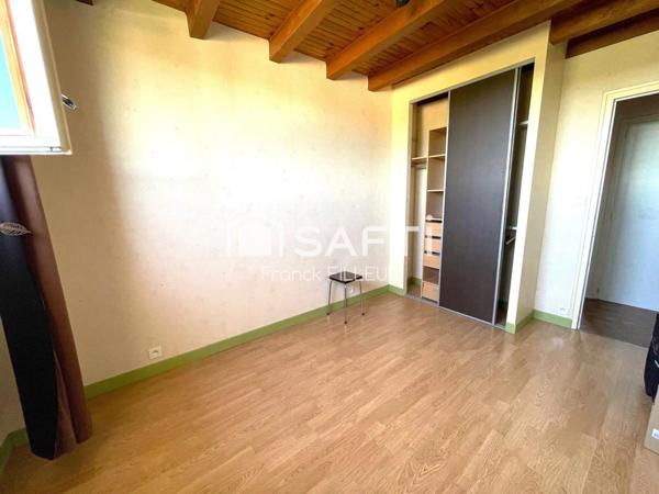 Maison avec appartement indépendant et jardin