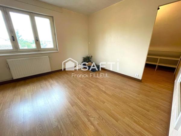 Maison avec appartement indépendant et jardin