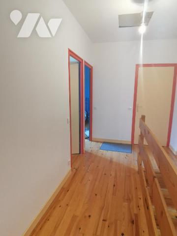 Maison d'habitation avec jardin