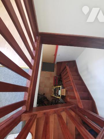 Maison d'habitation avec jardin