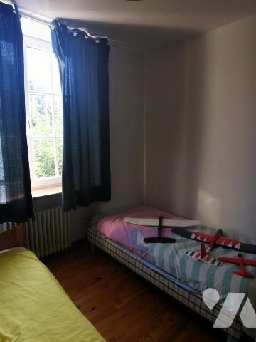 Maison d'habitation avec jardin