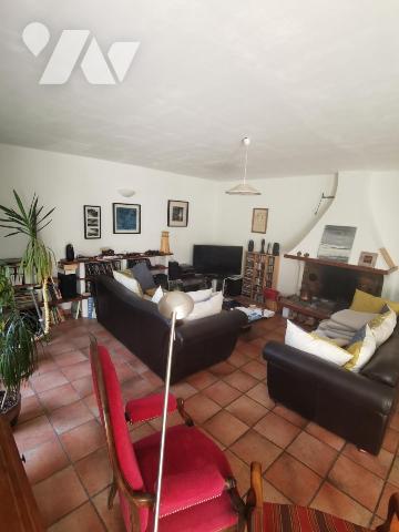 Maison d'habitation avec jardin