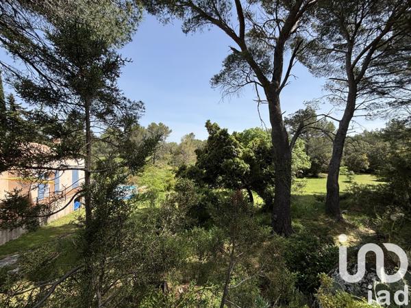 Maison traditionnelle 5 pièces de 120 m² à Pélissanne (13330)