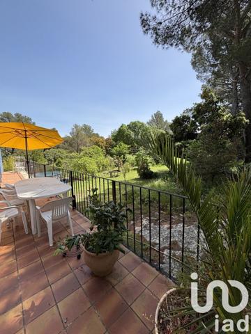 Maison traditionnelle 5 pièces de 120 m² à Pélissanne (13330)