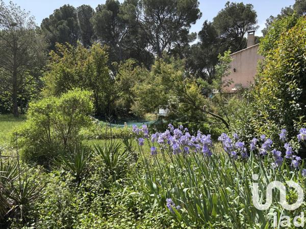 Maison traditionnelle 5 pièces de 120 m² à Pélissanne (13330)