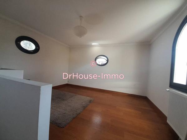 Maison à vendre 6 pièces de 208 m²