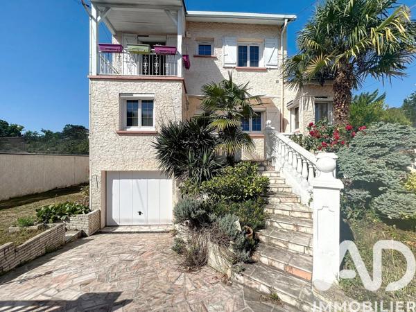 Location maison 5 pièces 139 m² Livry-Gargan