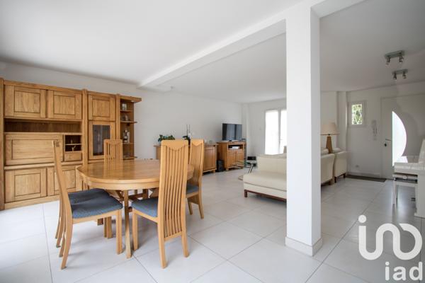Maison à vendre 6 pièces 141 m² Jouy-en-Josas