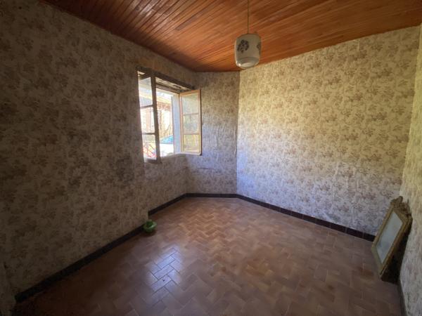 Touffailles (82190) TOUFFAILLES Maison et Dependances à Renover