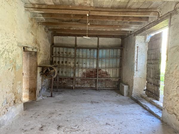 Touffailles (82190) TOUFFAILLES Maison et Dependances à Renover