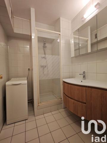 Studio 1 pièce de 31 m² à Paris (75015)