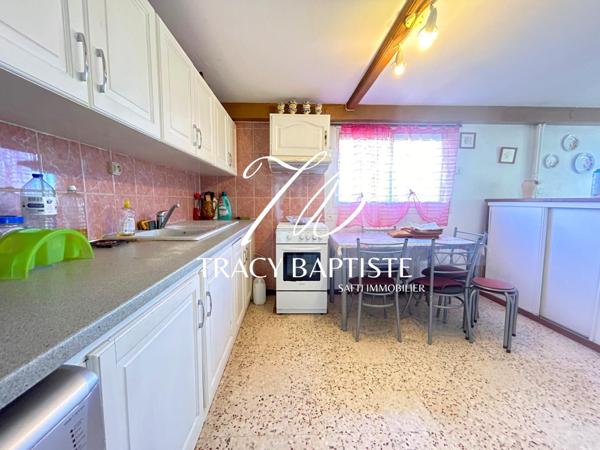 Une maison aux multiples possibilités à découvrir à Nohic