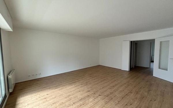 Appartement à louer    4 pièces •  Sainte-Adresse