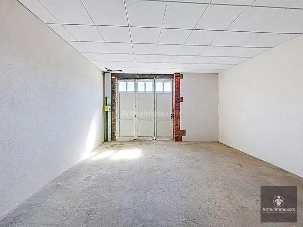 Location                                                      Maison
                        
                     6 pièces                      120 m2                     à Briennon