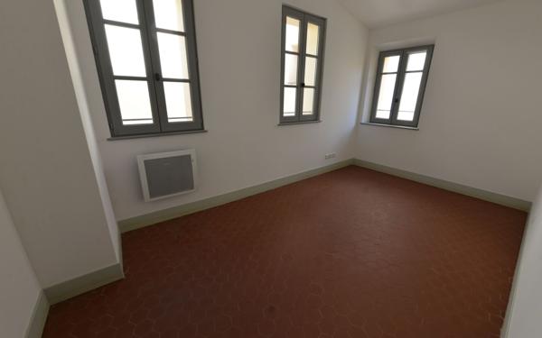 Appartement à vendre    3 pièces • 52,09 m2 Grasse