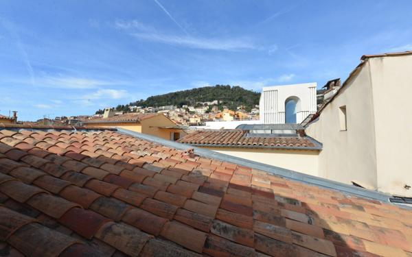 Appartement à vendre    3 pièces • 52,09 m2 Grasse