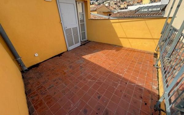 Appartement à vendre    3 pièces • 52,09 m2 Grasse