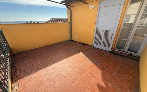 Appartement à vendre    3 pièces • 52,09 m2 Grasse