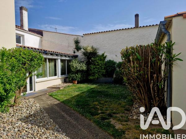 Maison à vendre 4 pièces 95 m² Médis