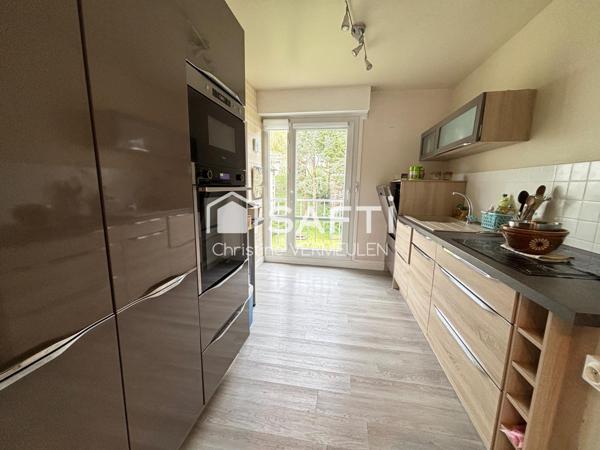 Appartement 80 m2 lumineux avec vue dégagée et ASCENSEUR