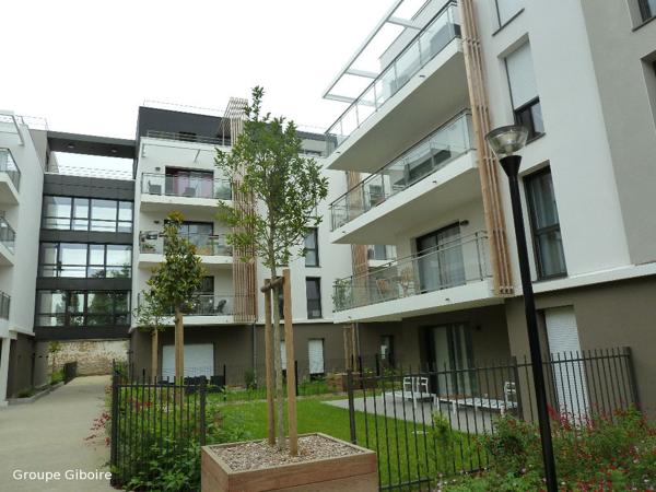 Appartement T3 à louer - 63 m² (réf : 556901)