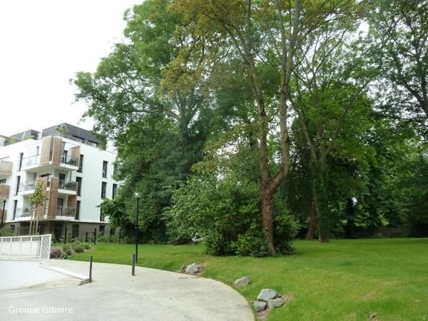 Appartement T3 à louer - 63 m² (réf : 556901)