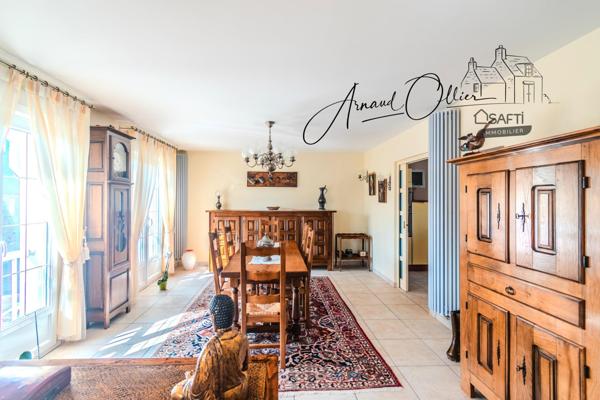 Charme, volume et opportunités au cœur de Plabennec