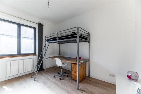 Maison à vendre |  Mas-Grenier |  5 pièces | 184 m²
