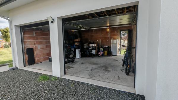 À vendre - Maison contemporaine, 5 pièces située à Saint-Vincent-de-Paul (40990)