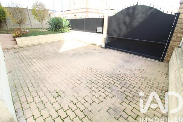 Maison à vendre 5 pièces 83 m² Villeneuve-le-Roi