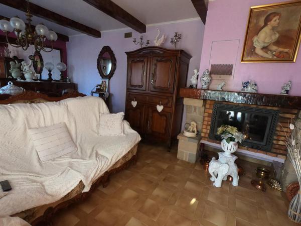 Superbe villa avec piscine – Quartier recherché