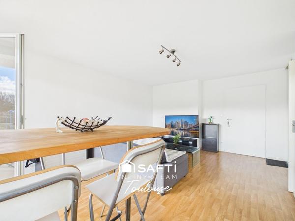 Fonbeauzard – T2 lumineux climatisé dans une petite résidence au calme