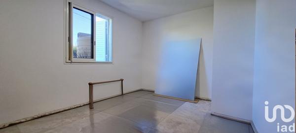 Maison 7 pièces de 110 m² à Saint-Pierre (97410)