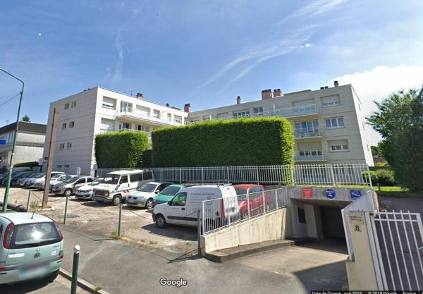 Stationnement à louer    Palaiseau