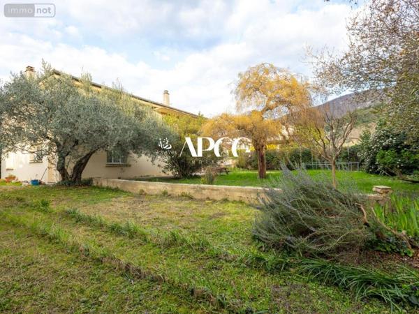 Maison à vendre à Nyons dans la Drôme (26110), ref : 26075-640