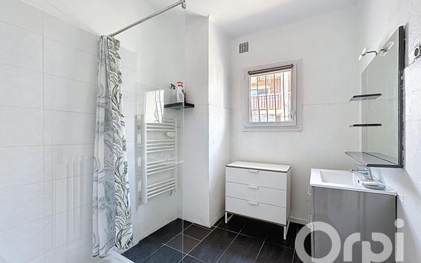 Maison à vendre    6 pièces • 169 m2 Cagnes-sur-Mer