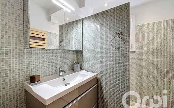 Maison à vendre    6 pièces • 169 m2 Cagnes-sur-Mer