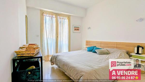 MAGNIFIQUE 2 PIECES DE 55 m² AVEC VASTE TERRASSE